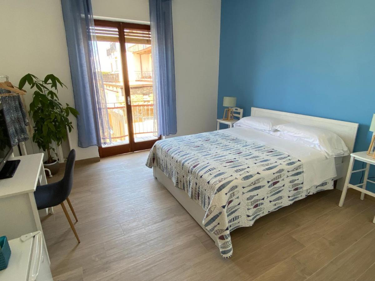 B&B Syrentum Сорренто Екстер'єр фото